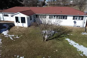 W10035 Hwy 82, Elroy, WI 53929 - Photo 2