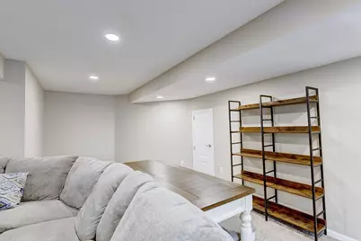 910 Yorktown Road, DeForest, WI 53532 - Photo 34