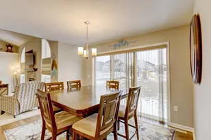 910 Yorktown Rd, DeForest, WI 53532 - Photo 14