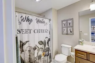 910 Yorktown Rd, DeForest, WI 53532 - Photo 38