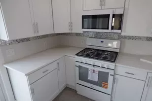 423 St Lawrence Ave, Beloit, WI 53511 - Photo 4