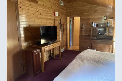 435 S Main Street, Fall River, WI 53932 - Photo 40