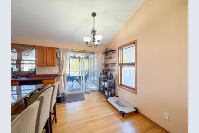 3814 Ice Age Drive, Madison, WI 53719 - Photo 6