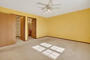 715 Canterberry Ct, West Bend, WI 53090 - Photo 10