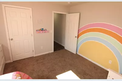 2635 S Claremont Drive, Beloit, WI 53511 - Photo 24