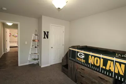 2635 S Claremont Drive, Beloit, WI 53511 - Photo 20