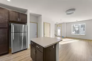 2813 No Oaks Ridge, Fitchburg, WI 53711 - Photo 4