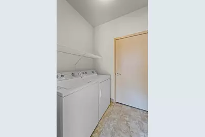 2813 No Oaks Ridge, Fitchburg, WI 53711 - Photo 14