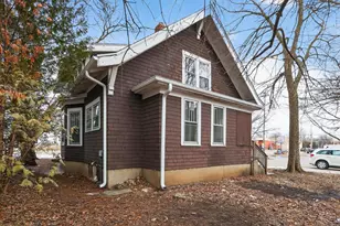 708 W Grand Ave, Beloit, WI 53511 - Photo 40