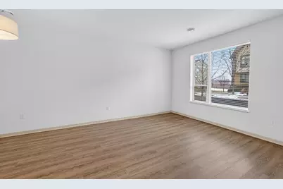 2815 No Oaks Ridge, Fitchburg, WI 53711 - Photo 4