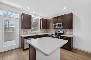 2815 No Oaks Ridge, Fitchburg, WI 53711 - Photo 10