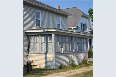 213 W Monowau Street, Tomah, WI 54660 - Photo 2