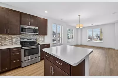 2817 No Oaks Ridge, Fitchburg, WI 53711 - Photo 6