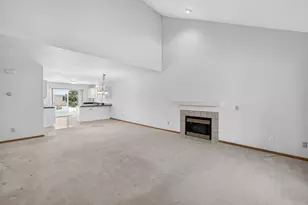 434 Cherry Hill Dr, Madison, WI 53717 - Photo 4