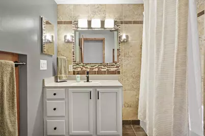 5526 Englewood Road, Madison, WI 53705 - Photo 22