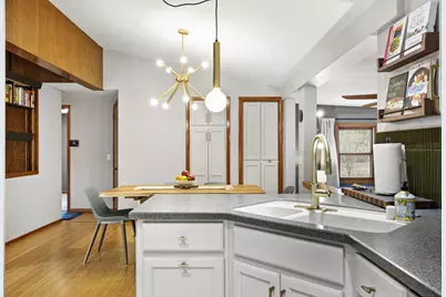 5526 Englewood Road, Madison, WI 53705 - Photo 14