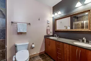 615 W Main Street, Madison, WI 53703 - Photo 24