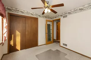 1018 Monroe St, Fort Atkinson, WI 53538 - Photo 24