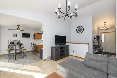 543 Goldenrod Circle, Verona, WI 53593 - Photo 8