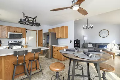 543 Goldenrod Circle, Verona, WI 53593 - Photo 2