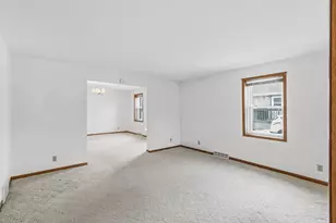 132 E Marion St, Portage, WI 53901 - Photo 12