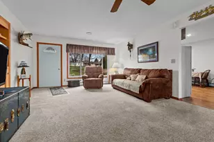 W2138 Melmar Dr, Markesan, WI 53946 - Photo 12