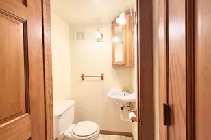 408 S Lincoln Ave, Beaver Dam, WI 53916 - Photo 10