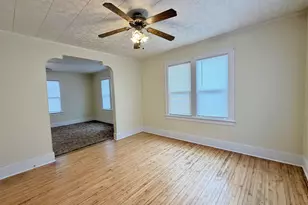 408 S Lincoln Ave, Beaver Dam, WI 53916 - Photo 6