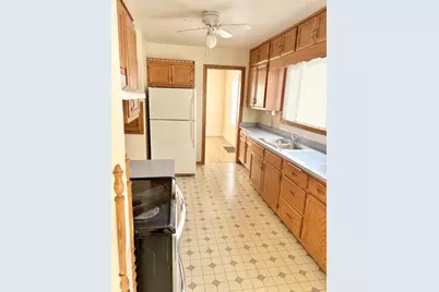 408 S Lincoln Avenue, Beaver Dam, WI 53916 - Photo 4