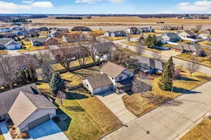 3823 Falcon Ridge Dr, Janesville, WI 53548 - Photo 38