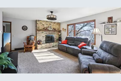 S9044 Timbercrest Trail, Prairie Du Sac, WI 53578 - Photo 4