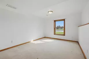 570 Riverview Dr, Marshall, WI 53559 - Photo 28