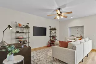 504 Enterprise Dr, Verona, WI 53593 - Photo 6