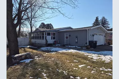 18 Falling Creek Drive #18, Janesville, WI 53548 - Photo 2