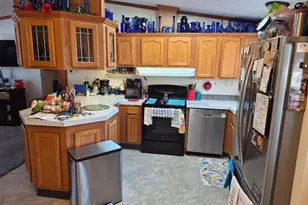 18 Falling Creek Dr, Janesville, WI 53548 - Photo 12