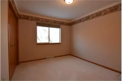 1025 Melvin Court, Madison, WI 53704 - Photo 16