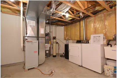 1025 Melvin Court, Madison, WI 53704 - Photo 22