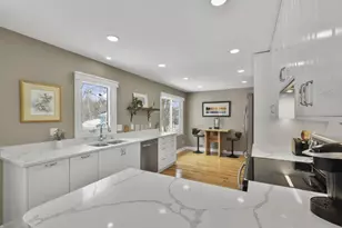 21 Julia Cir, Madison, WI 53705 - Photo 18