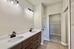 1009 Journey Hills Rd, Milton, WI 53563 - Photo 14