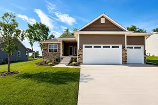1009 Journey Hills Rd, Milton, WI 53563 - Photo 1