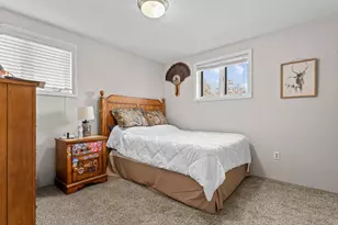 128 Monroe St, Baraboo, WI 53913 - Photo 30