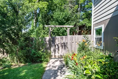 3329 Tally Ho Lane, Madison, WI 53705 - Photo 6