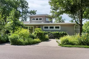 3329 Tally Ho Ln, Madison, WI 53705 - Photo 1