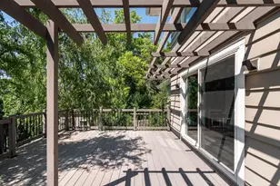 3329 Tally Ho Ln, Madison, WI 53705 - Photo 8