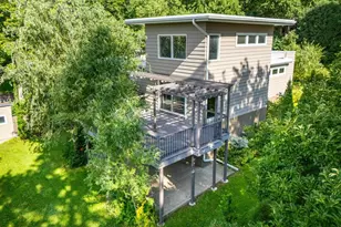 3329 Tally Ho Ln, Madison, WI 53705 - Photo 2