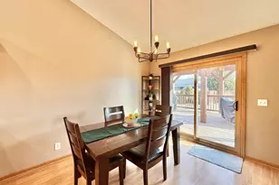 2656 N Wuthering Hills Dr, Janesville, WI 53546 - Photo 10