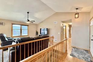 2656 N Wuthering Hills Dr, Janesville, WI 53546 - Photo 14