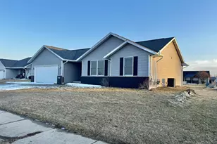 2611 Affirmed Dr, Janesville, WI 53546 - Photo 2