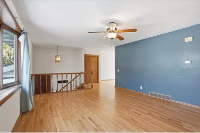 475 S Buckingham Boulevard, Whitewater, WI 53190 - Photo 6
