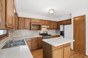 475 S Buckingham Blvd, Whitewater, WI 53190 - Photo 12